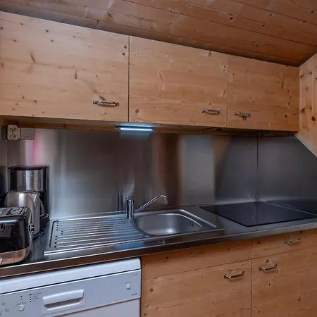 Les Chats Perches 400m G Casa de Férias *