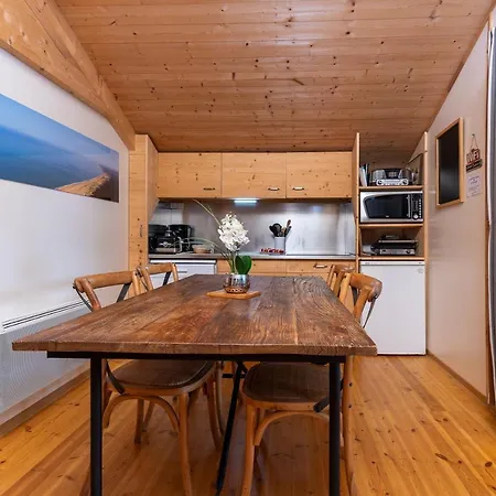 Les Chats Perches 400m G *