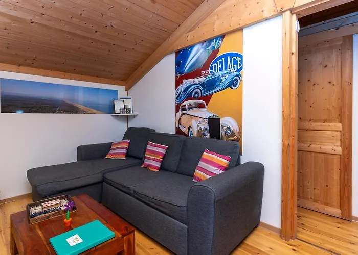 펜션 Les Chats Perches 400m G *