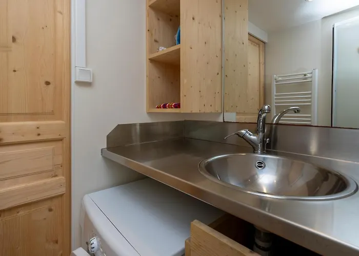 Les Chats Perches 400m G *